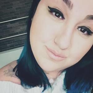 Meet your Posher, Janet